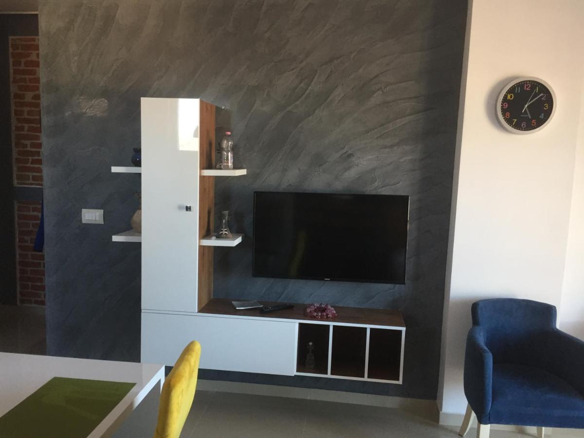 Best Apartment โปกราเดซ ภายนอก รูปภาพ